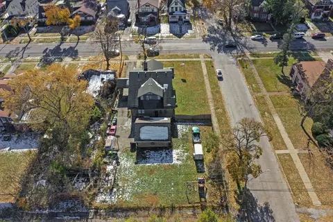 View/Area - 31 E 155th St, Harvey, IL 60426 photo 2 of 4