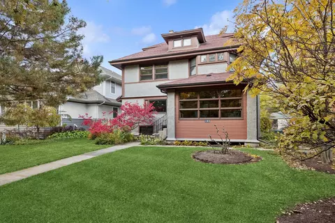 163 N Cuyler Ave, Oak Park, IL 60302