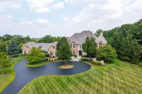 5 Jennifer Ct, Barrington, IL 60010