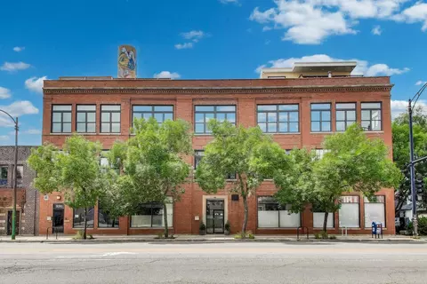 2401 W Ohio St #31, Chicago, IL 60612