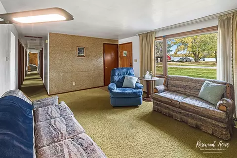 Living - 2308 E 1500s Rd, Kankakee, IL 60901 photo 1 of 6