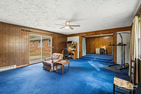 Living - 2308 E 1500s Rd, Kankakee, IL 60901 photo 6 of 6