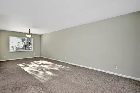 3311 Brentwood Dr, Champaign, IL 61821 photo 7