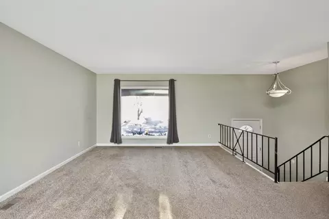 3311 Brentwood Dr, Champaign, IL 61821 photo 6