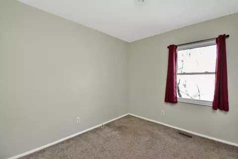 3311 Brentwood Dr, Champaign, IL 61821 photo 24
