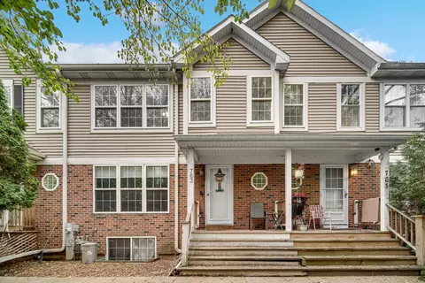 763 Highview Ct, Antioch, IL 60002