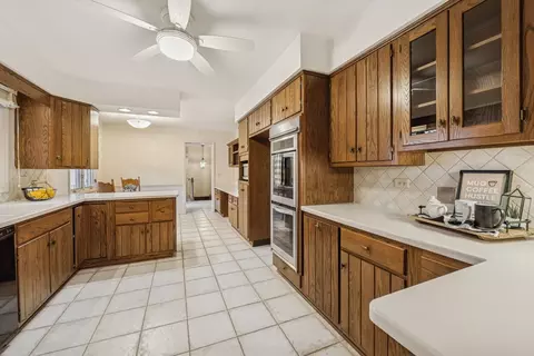Kitchen - Undisclosed, Elgin, IL 60123 photo 2 of 3
