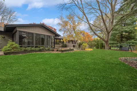 Exterior - Undisclosed, Elgin, IL 60123 photo 7 of 8