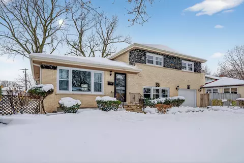 Exterior - Undisclosed, Wheeling, IL 60090 photo 2 of 6