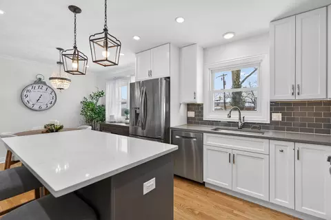 Kitchen - Undisclosed, Wheeling, IL 60090 photo 4 of 5