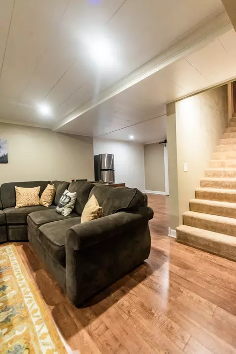Living - 507 N Sangamon Ln, Dixon, IL 61021 photo 5 of 6