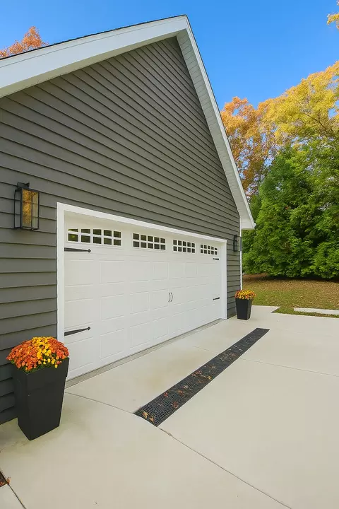 Exterior - 507 N Sangamon Ln, Dixon, IL 61021 photo 16 of 16