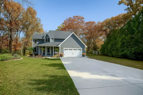Exterior - 507 N Sangamon Ln, Dixon, IL 61021 photo 15 of 16