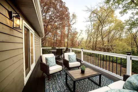 Exterior - 507 N Sangamon Ln, Dixon, IL 61021 photo 14 of 16