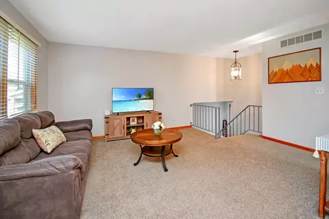 1314 Nicki Dr, Bloomington, IL 61704 photo 8