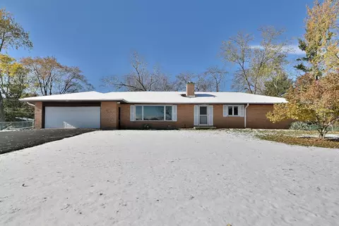 406 Hillcrest Dr, Prospect Heights, IL 60070