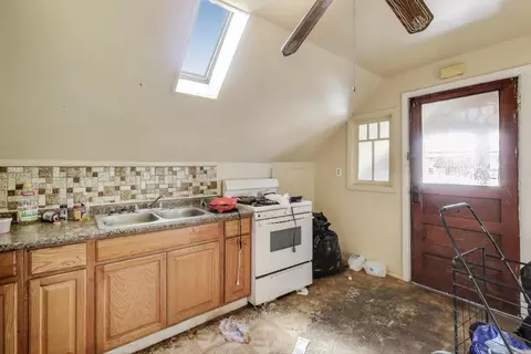 Kitchen - Undisclosed, Chicago, IL 60625 photo 5 of 5