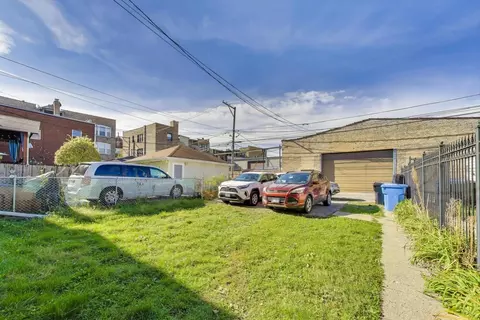 Exterior - Undisclosed, Chicago, IL 60625 photo 5 of 5