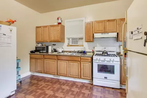 Kitchen - Undisclosed, Chicago, IL 60625 photo 2 of 5