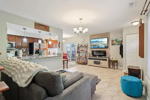 Living - 1685 Cornell Dr, Hoffman Estates, IL 60169 photo 2 of 2