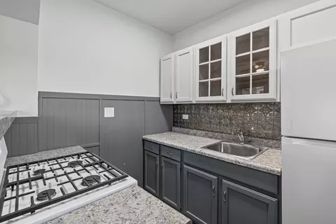 7212 Jackson Blvd N #3E, Forest Park, IL 60130 photo 6