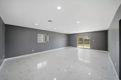 503 W Winfield St, Morrison, IL 61270 photo 5