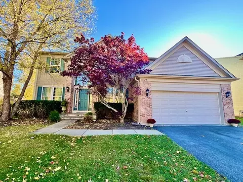 1328 Blue Heron Cir, Antioch, IL 60002