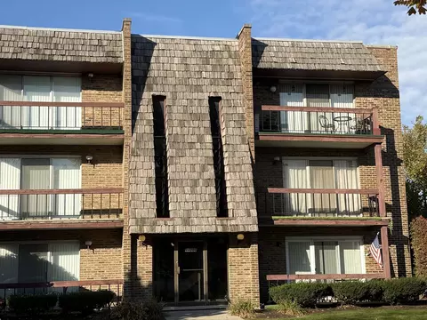 11000 S Keating Ave S #2D, Oak Lawn, IL 60453