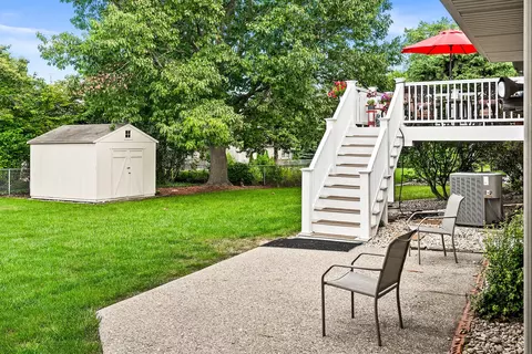 Exterior - 308 Raleigh Ct, Normal, IL 61761 photo 5 of 11