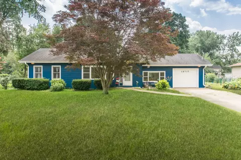15717 S River Rd, Plainfield, IL 60544