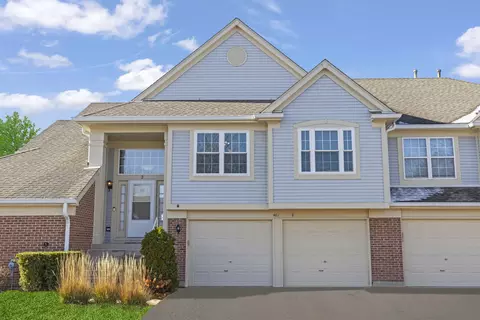 401 Cromwell Cir #2, Bartlett, IL 60103