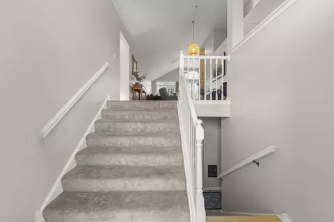 Entry Way - 401 Cromwell Cir #2, Bartlett, IL 60103 photo 1 of 1
