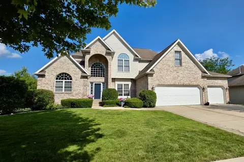 2007 Withers Ln, Bloomington, IL 61704