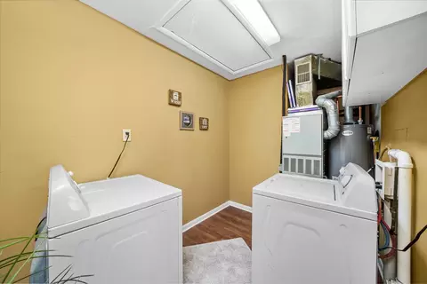 1618 Innercircle Dr, Crest Hill, IL 60403 photo 26