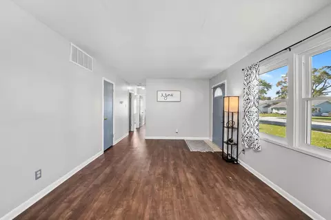 1618 Innercircle Dr, Crest Hill, IL 60403 photo 9