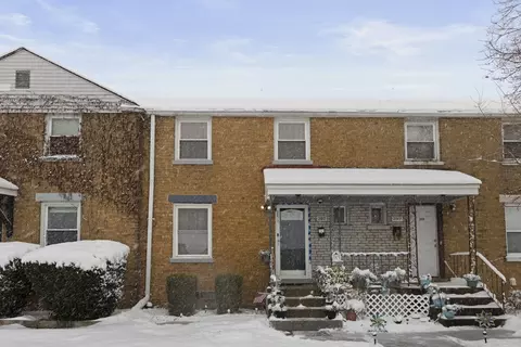 Undisclosed, Broadview, IL 60155