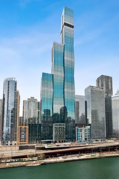363 E Wacker Dr #2606, Chicago, IL 60601