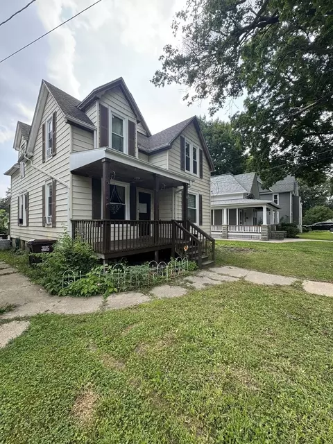 1619 4th Ave, Rockford, IL 61104