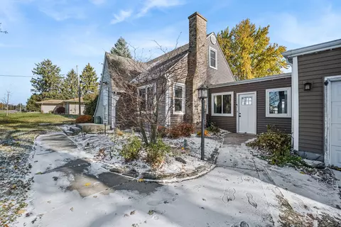 Exterior - Undisclosed, Elgin, IL 60124 photo 2 of 7