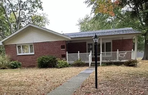 421 N Illinois St, Atwood, IL 61913