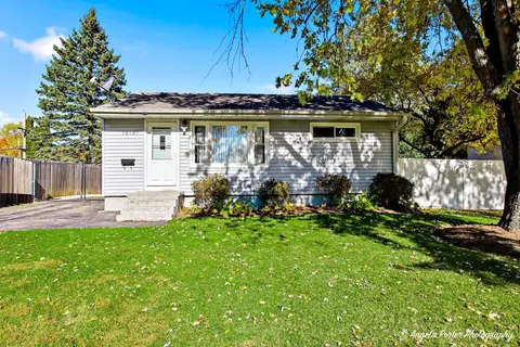 1612 Whitney St, Waukegan, IL 60087