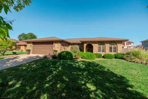 7912 172nd Pl, Tinley Park, IL 60477