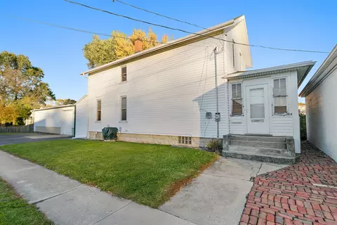 1305 E Lincoln Hwy, Dekalb, IL 60115