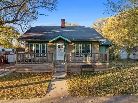 209 W Martin St, Forrest, IL 61741