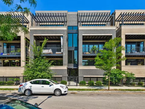 1356 W Walton St #1E, Chicago, IL 60642