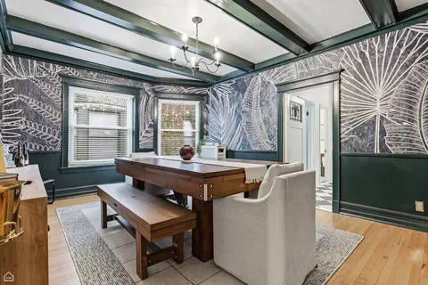 Dining - 5522 S Everett Ave #3S, Chicago, IL 60637 photo 1 of 2