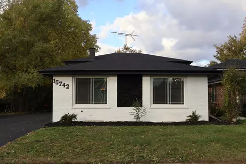 15742 End Ave, Dolton, IL 60419