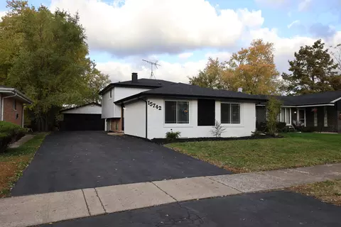 Exterior - 15742 End Ave, Dolton, IL 60419 photo 2 of 3