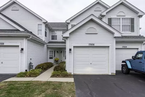 17826 W Salisbury Dr, Gurnee, IL 60031