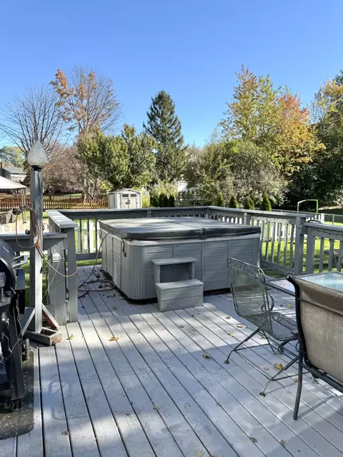 Exterior - 1433 Columbus Dr, Bolingbrook, IL 60490 photo 5 of 6